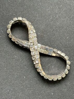 VINTAGE Clear Rhinestone Stretch Tennis Bracelet (6.25+)